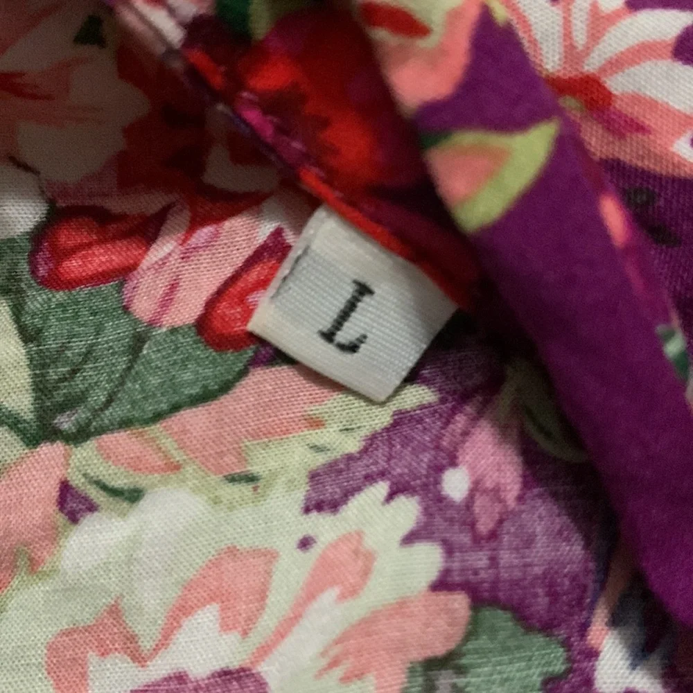 Floral Robe - Picture 2 of 3